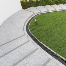 Charger l'image dans la galerie, 4" EASY 2 plastic radius trench drain, plastic grate (black)