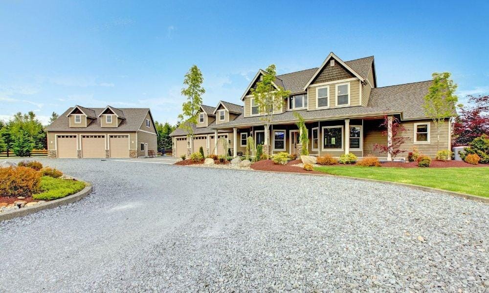 The Pros and Cons of Gravel Driveways